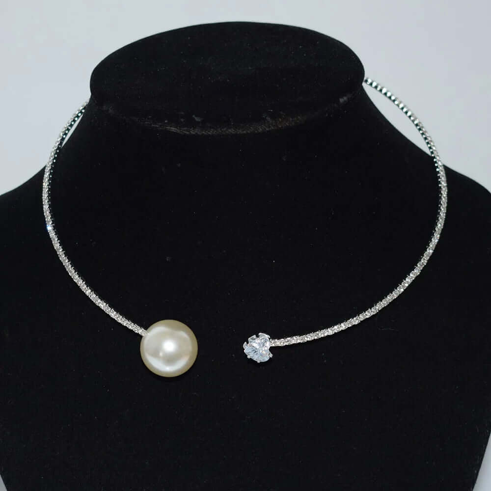 Rhinestone Heart Choker – Elegant Open Collar Necklace - Viva Bella