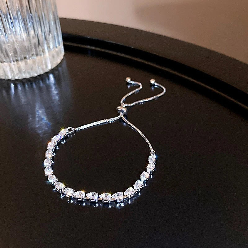 Fashion Droplet Shape Zircon Bracelet - Viva Bella